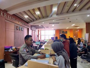 Samsat Kota Mojokerto Tampilkan Pelayanan Prima  Dan Humanis