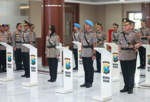 Kapolda Jatim Pimpin Serah Terima Jabatan PJU Serta Kapolres Jajaran